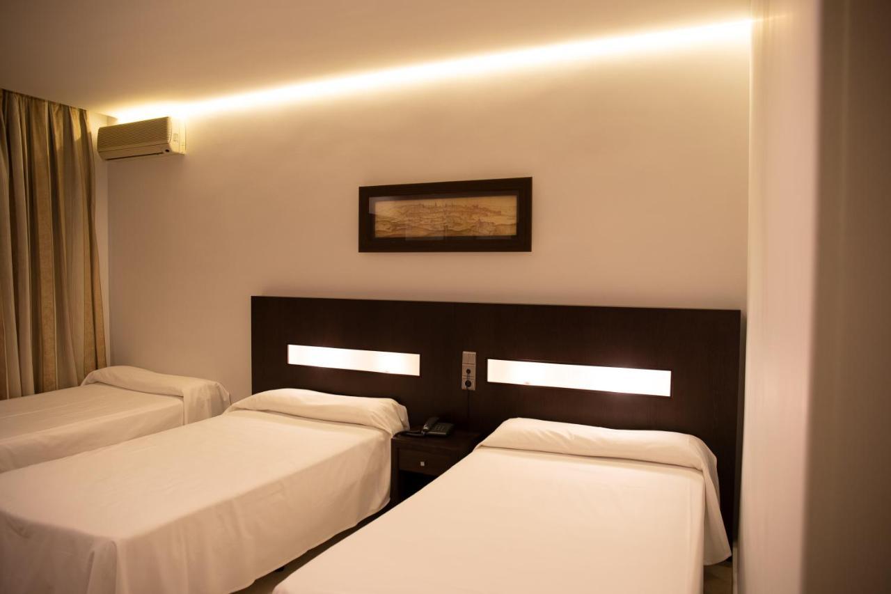 Hotel El Meson توريخوس المظهر الخارجي الصورة
