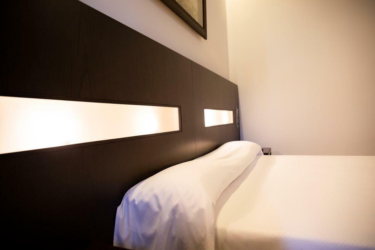 Hotel El Meson توريخوس المظهر الخارجي الصورة